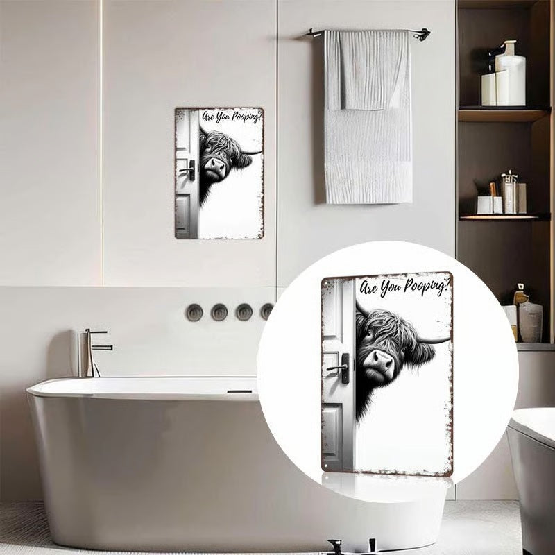 🐄The Cheeky Visitor: Vintage Highland Cow Sign